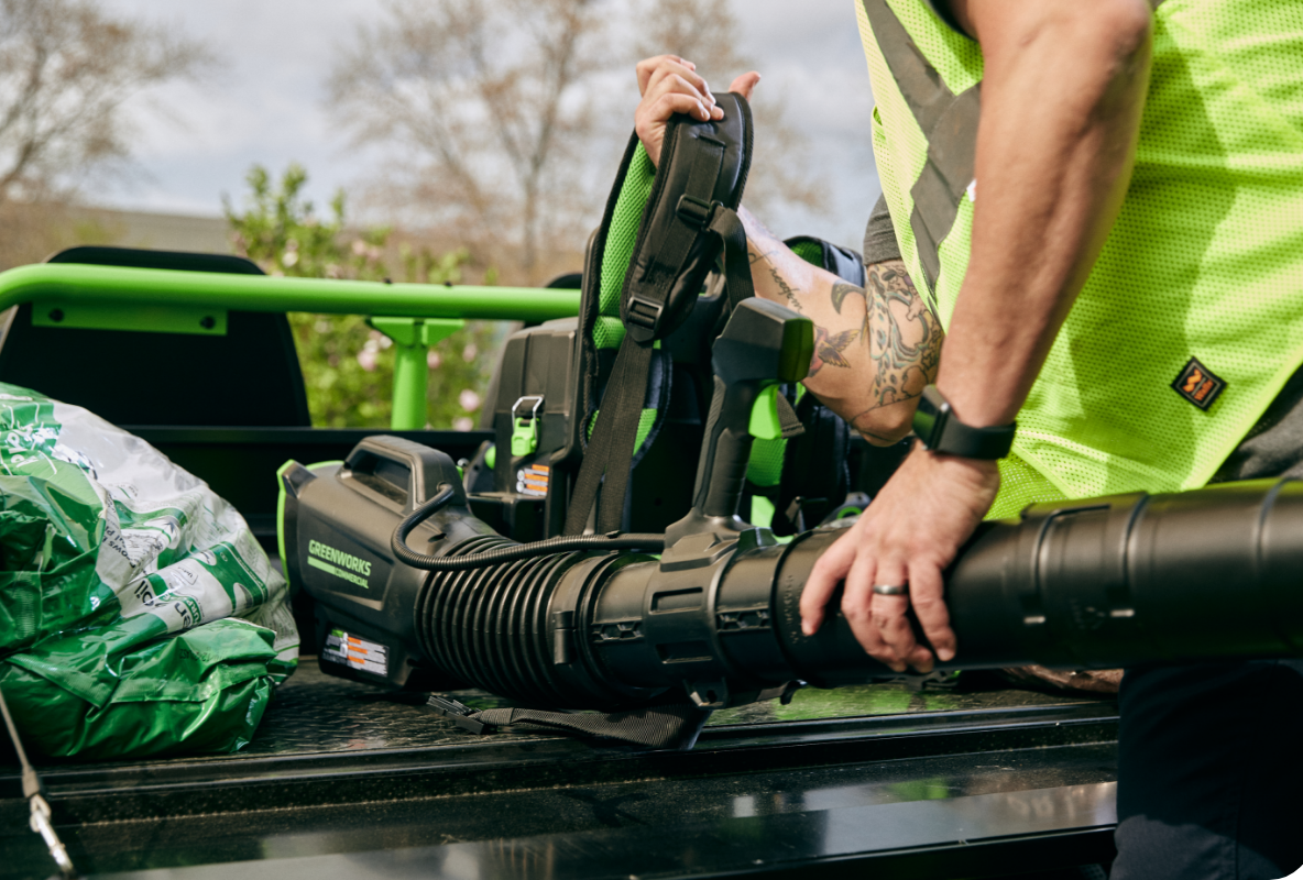 82V Backpack Leaf Blower 82BA26 52DP Greenworks Commercial
