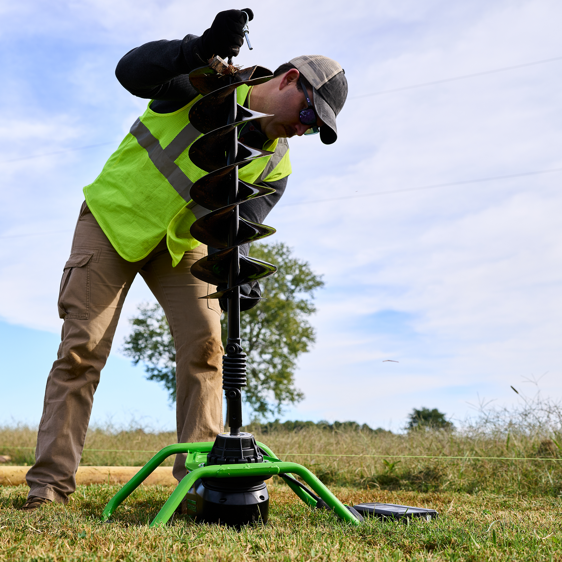 Battery cheap earth auger